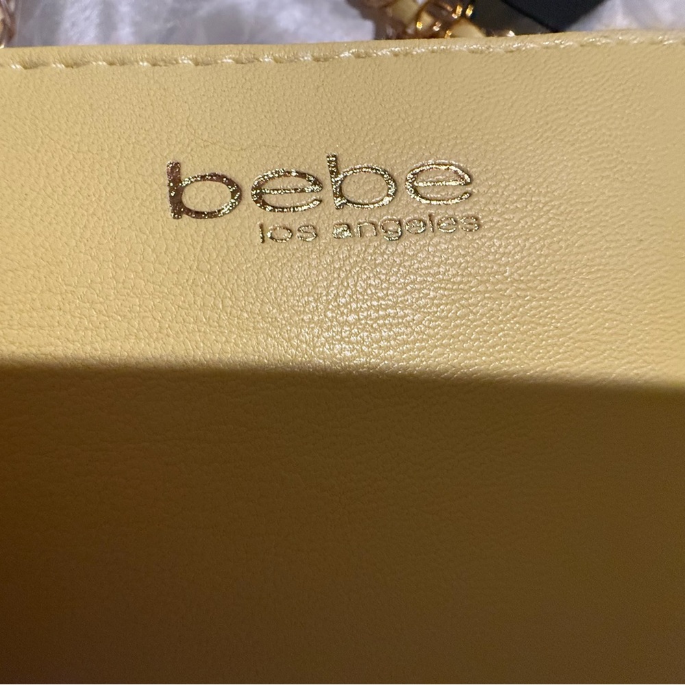 🔥🔥New Bebe quilted shoulder bag - Picture 3 of 7